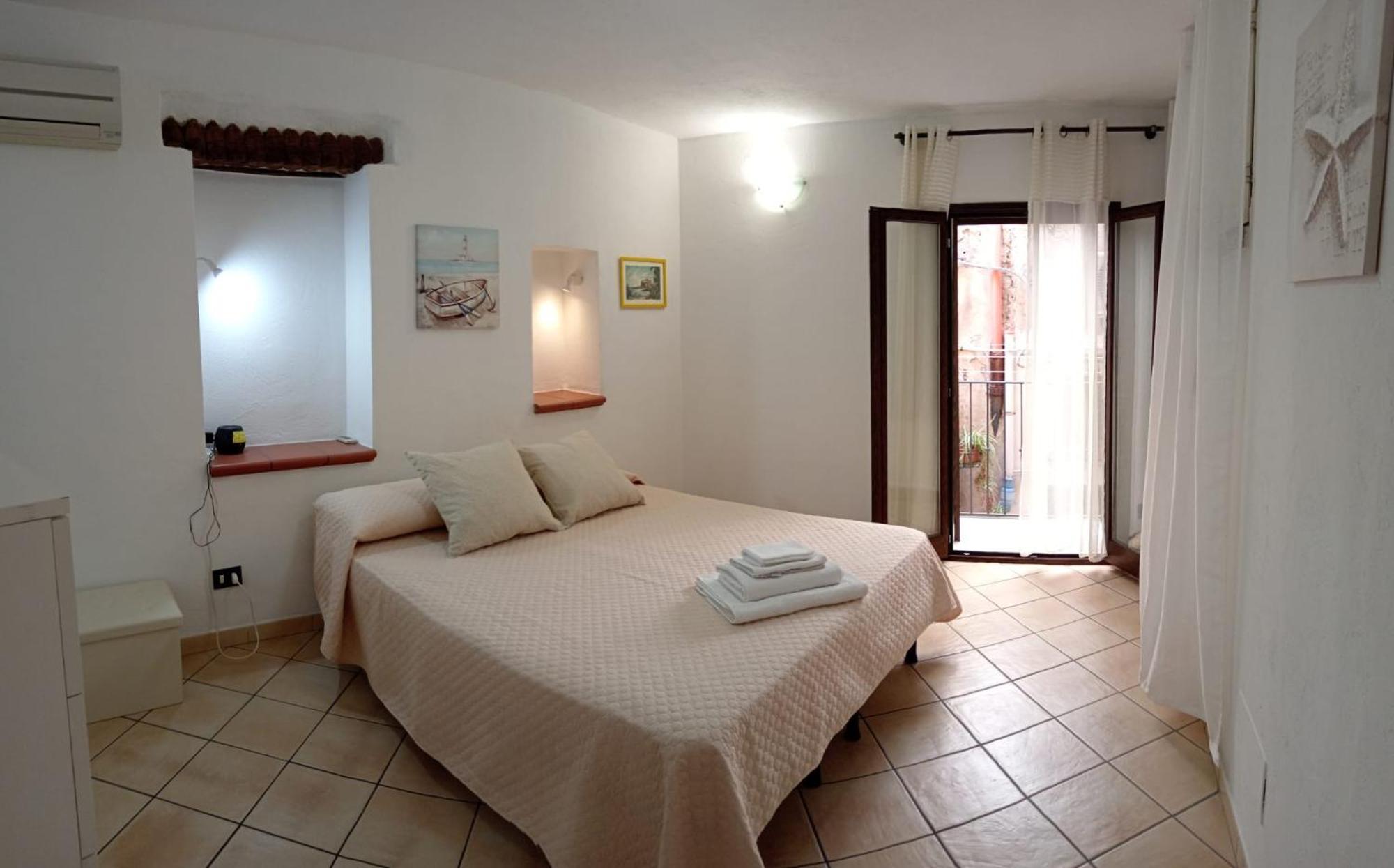 Rocca&Torre Houses تْشيفالو المظهر الخارجي الصورة