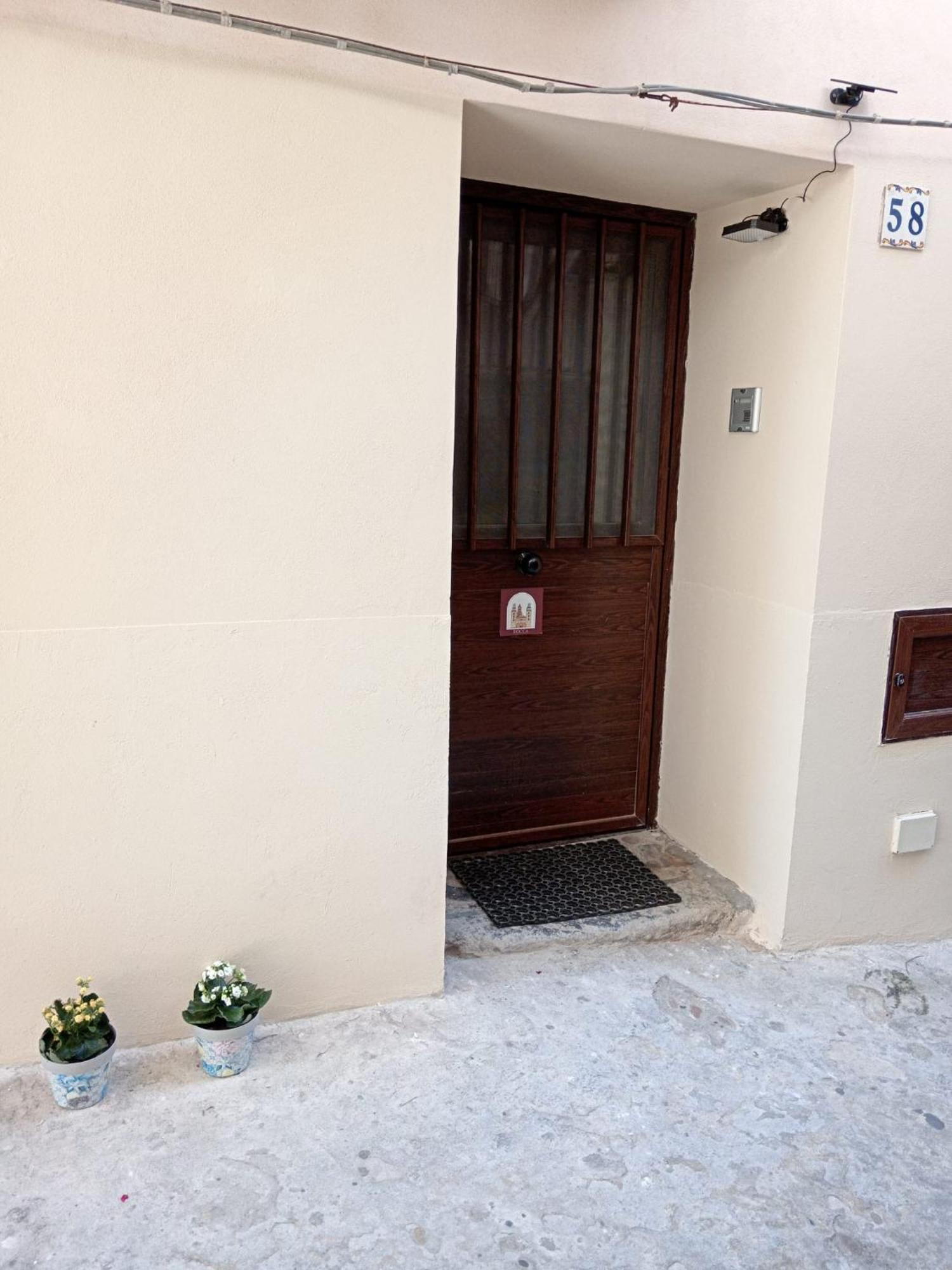 Rocca&Torre Houses تْشيفالو المظهر الخارجي الصورة